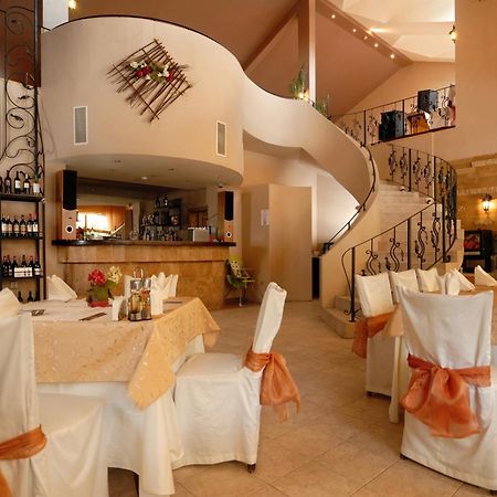 צ'יפליק Diva Hotel & Thermal Pool מראה חיצוני תמונה