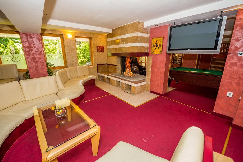צ'יפליק Diva Hotel & Thermal Pool מראה חיצוני תמונה